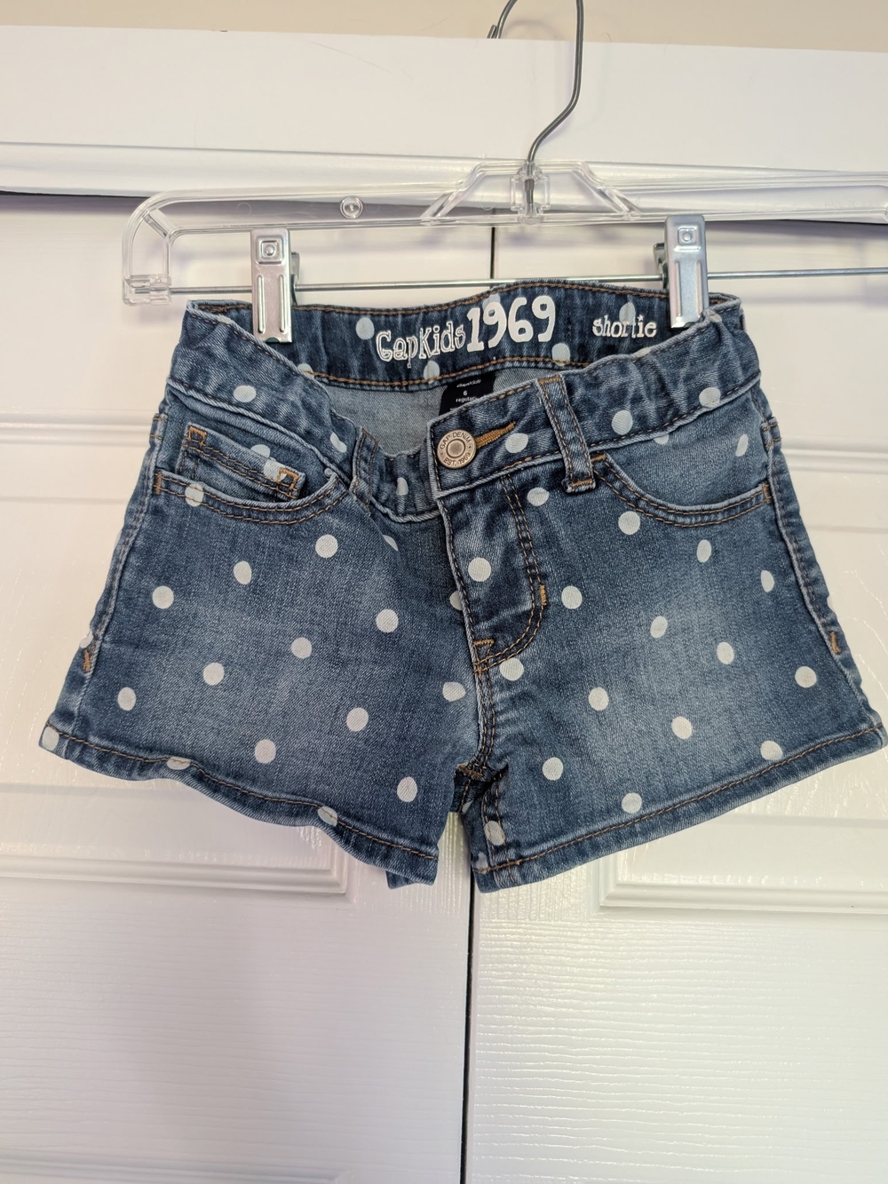 GAP Kids 1969 Shortie Denim Shorts with White Polka Dots - Blue